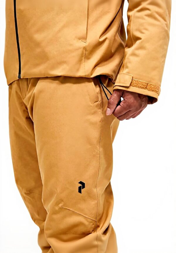 Giacca Peak Performance Uomo Marrone Isolata Sci L