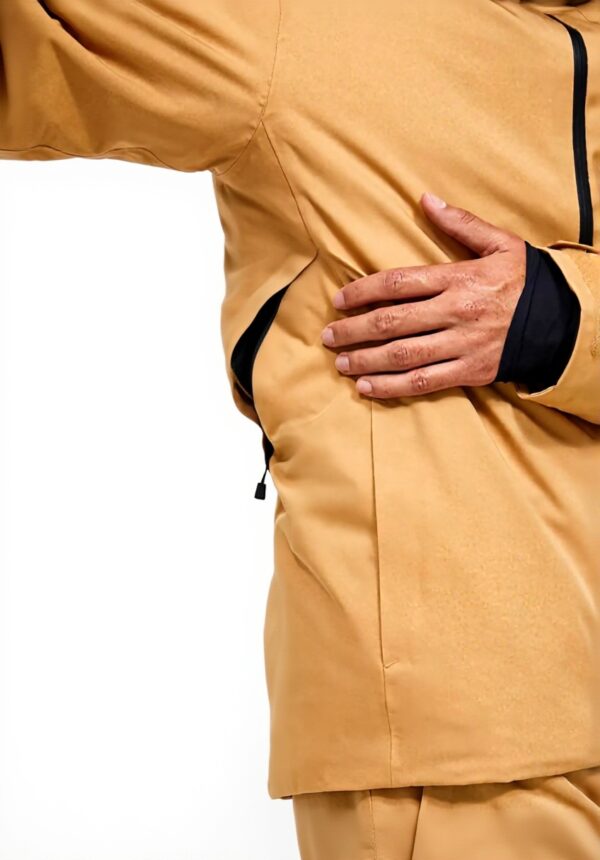 Giacca Peak Performance Uomo Marrone Isolata Sci L