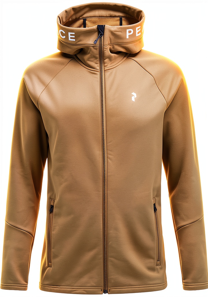 Uomo che indossa la Peak Performance Rider Zip Hoodie in Avid Beige all'aperto